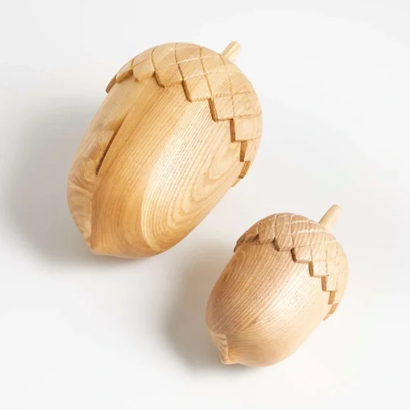Crate&barrel Small Wood Acorn Sculpture - Picture 16 of 16